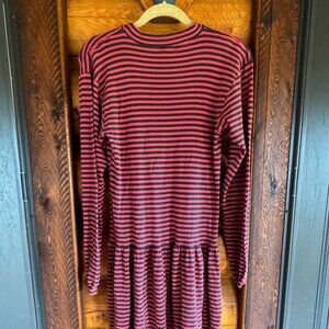Drop-Waist Vintage Black & Red Casual Long-Sleeved Striped Dress